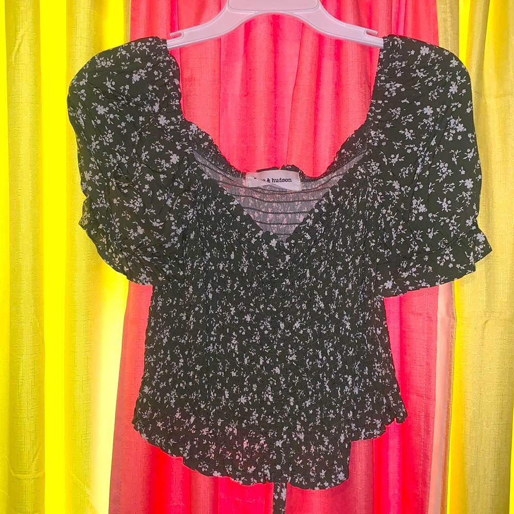 Green Floral Cropped Top With Adjustable String
